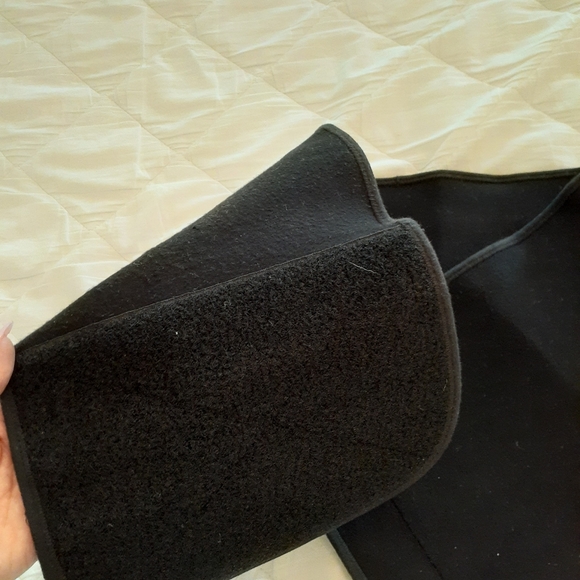 Women's black waist trainer - Picture 2 of 4